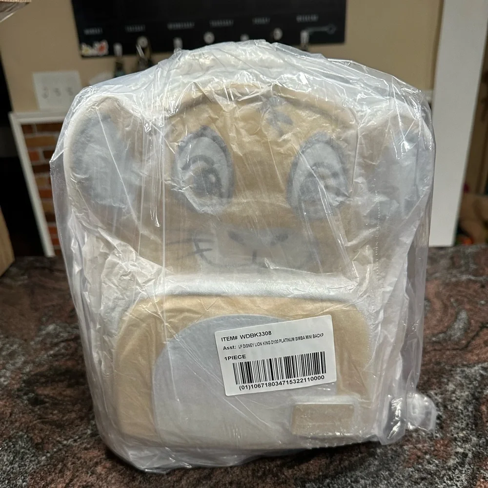 NWT Rare Disney100 Platinum Simba Loungefly mini Backpack